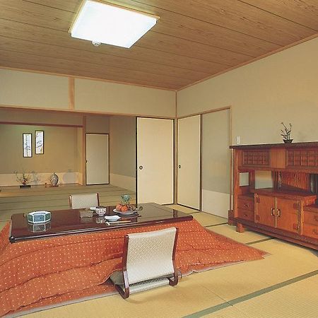 Wafuryokan Hanamomiji Kumamoto Exterior photo
